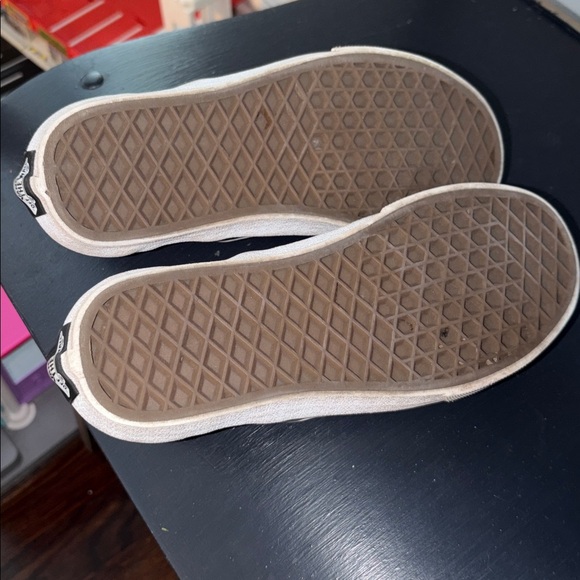 Vans womens Checkerboard Slip-On Sneakers - Black & Gray - Picture 6 of 7